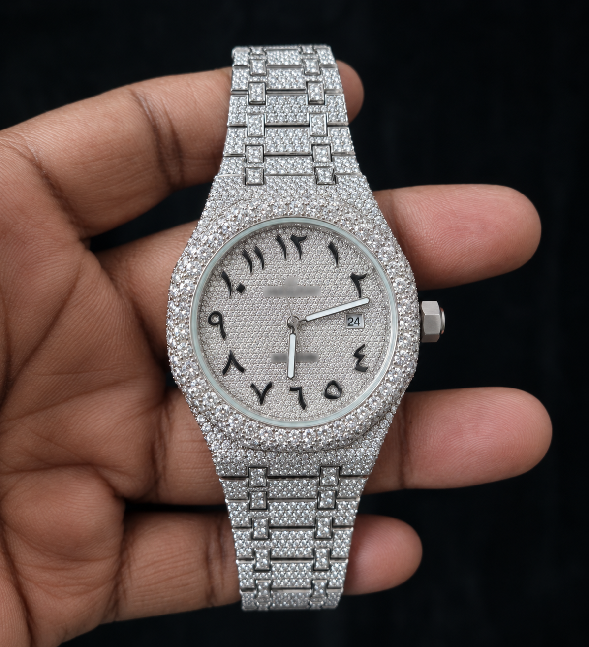 Handset Moissanite A Watch